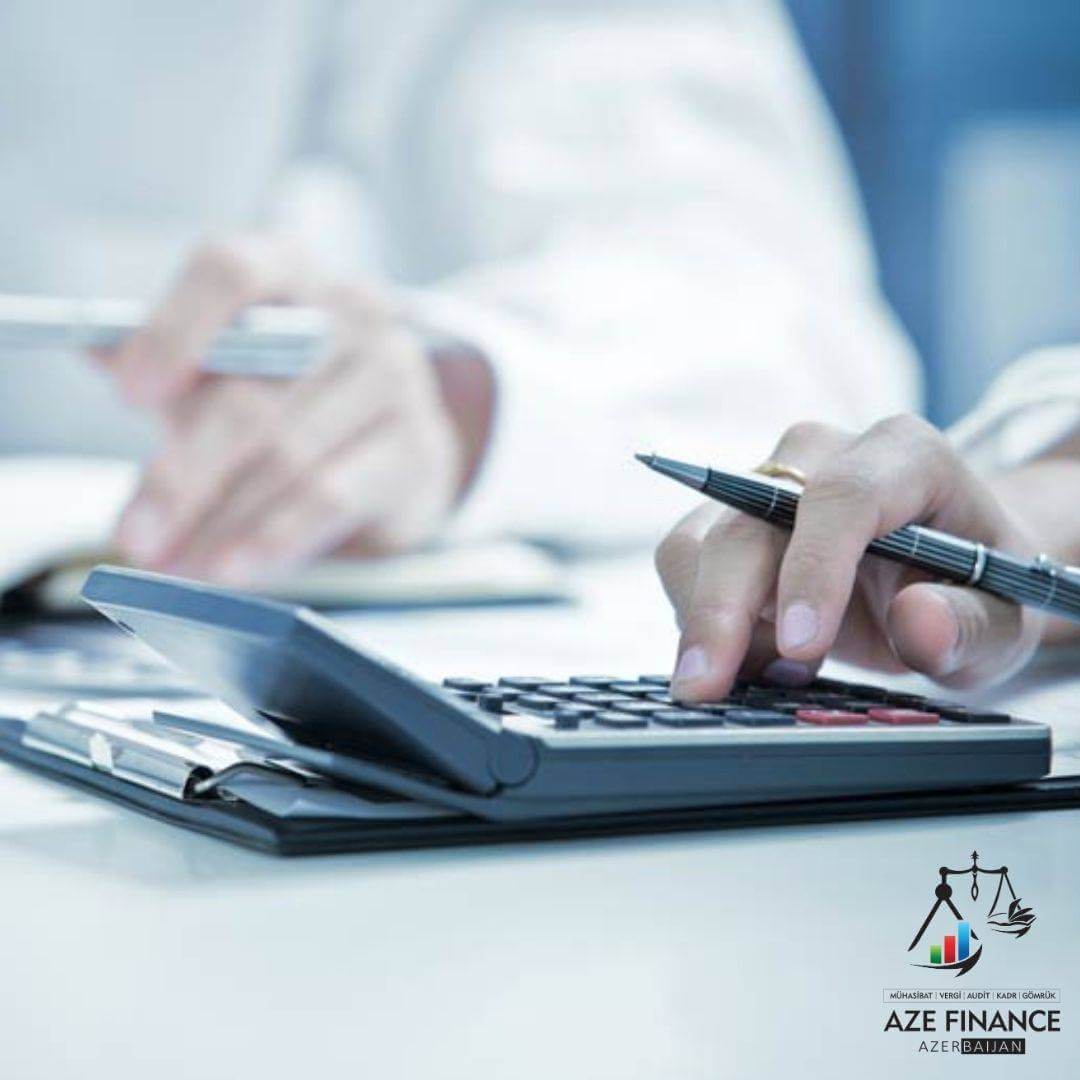 İdman məşqçilərinin və zallarının gəlirləri hansı formada vergiyə cəlb olunur?
