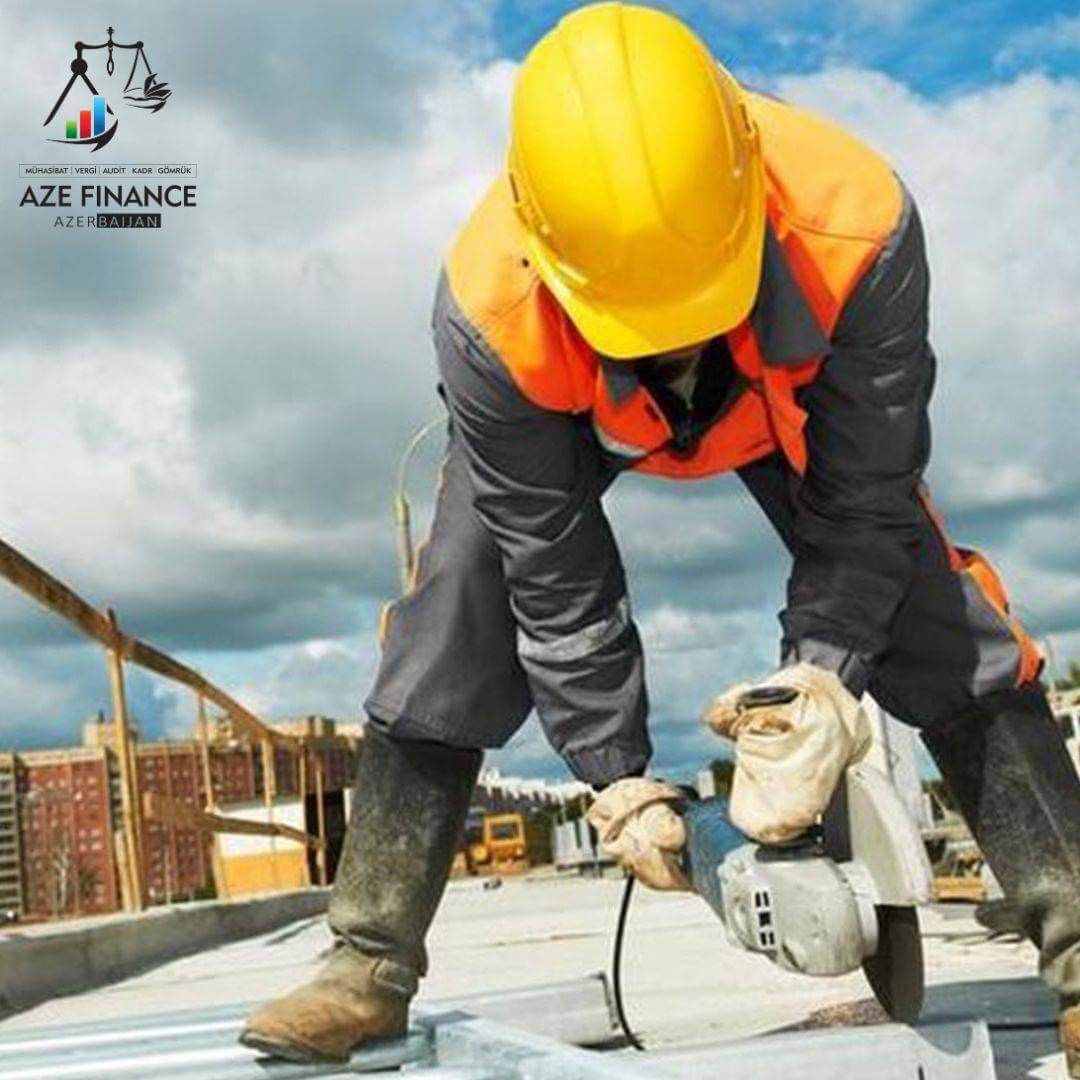 The average monthly nominal salary of employees increased by 9.7 percent