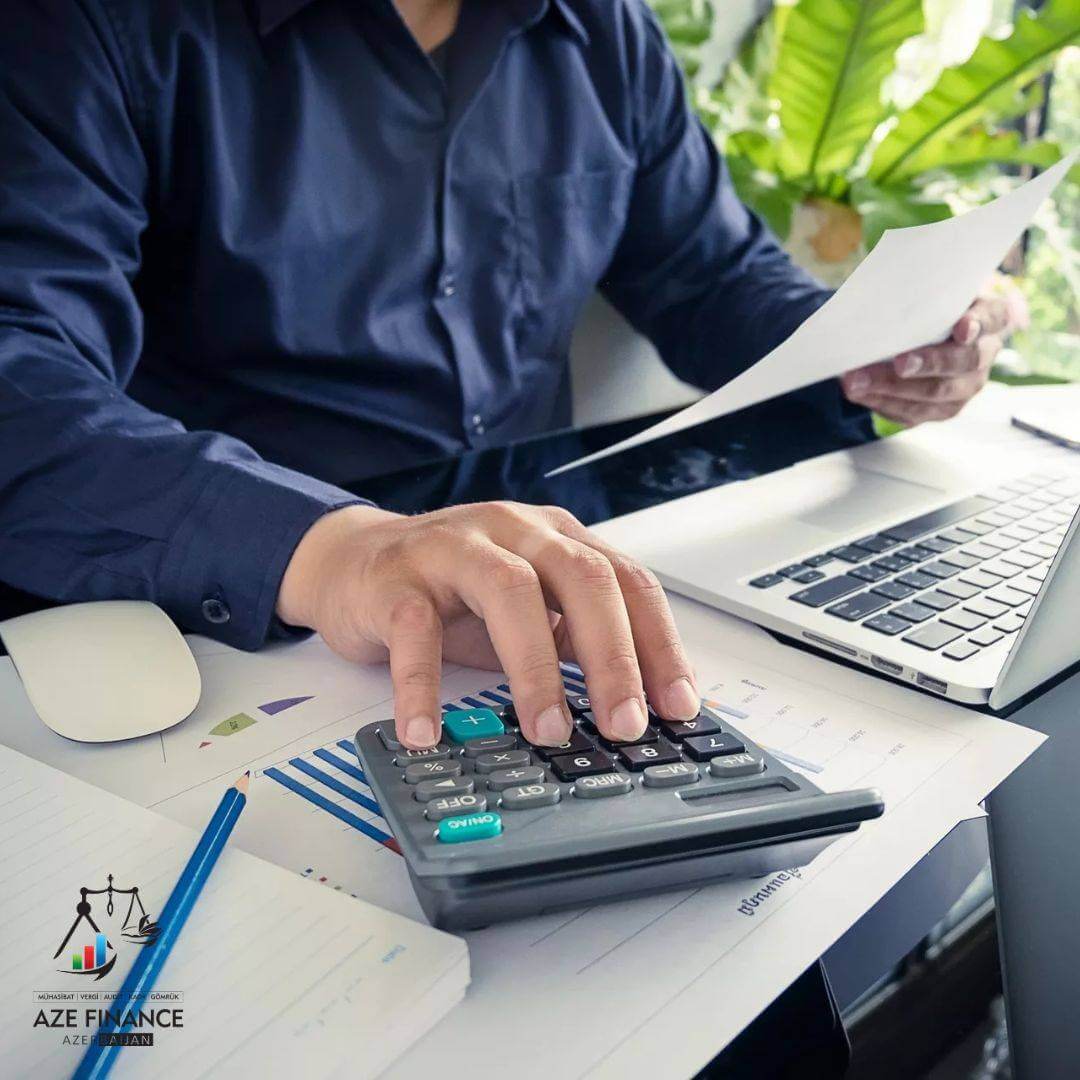 Какие дни не учитываются при расчёте компенсации за отпуск?